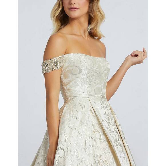NEW MAC DUGGAL brocade off shoulder ball gown in gold - Picture 3 of 3